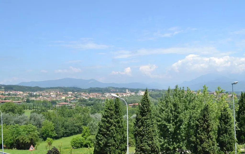 Aparthotel Casa Paola Soiano Del Lago 0*,  Italien